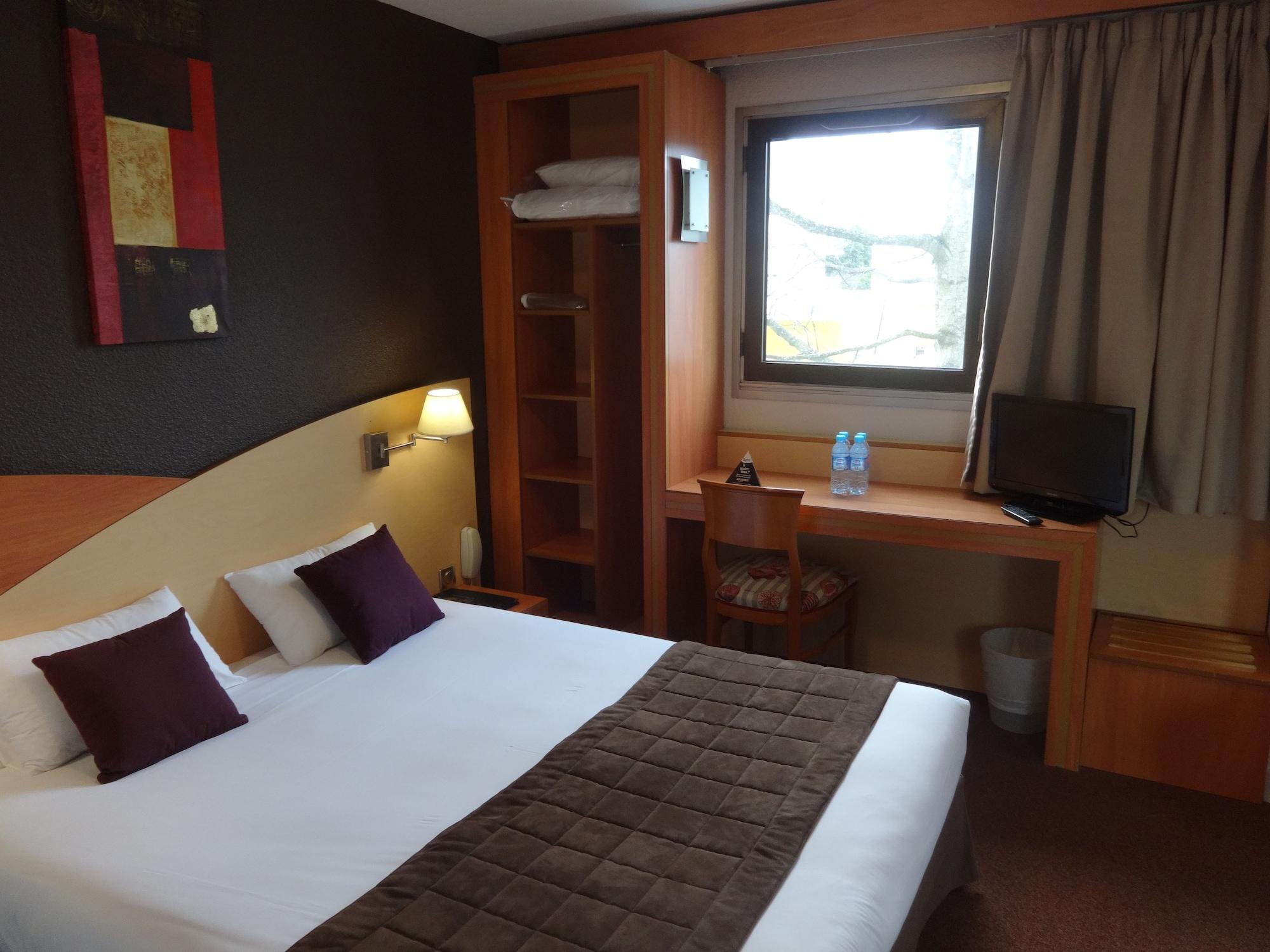 Brit Hotel Saint-Nazaire Centre Екстер'єр фото