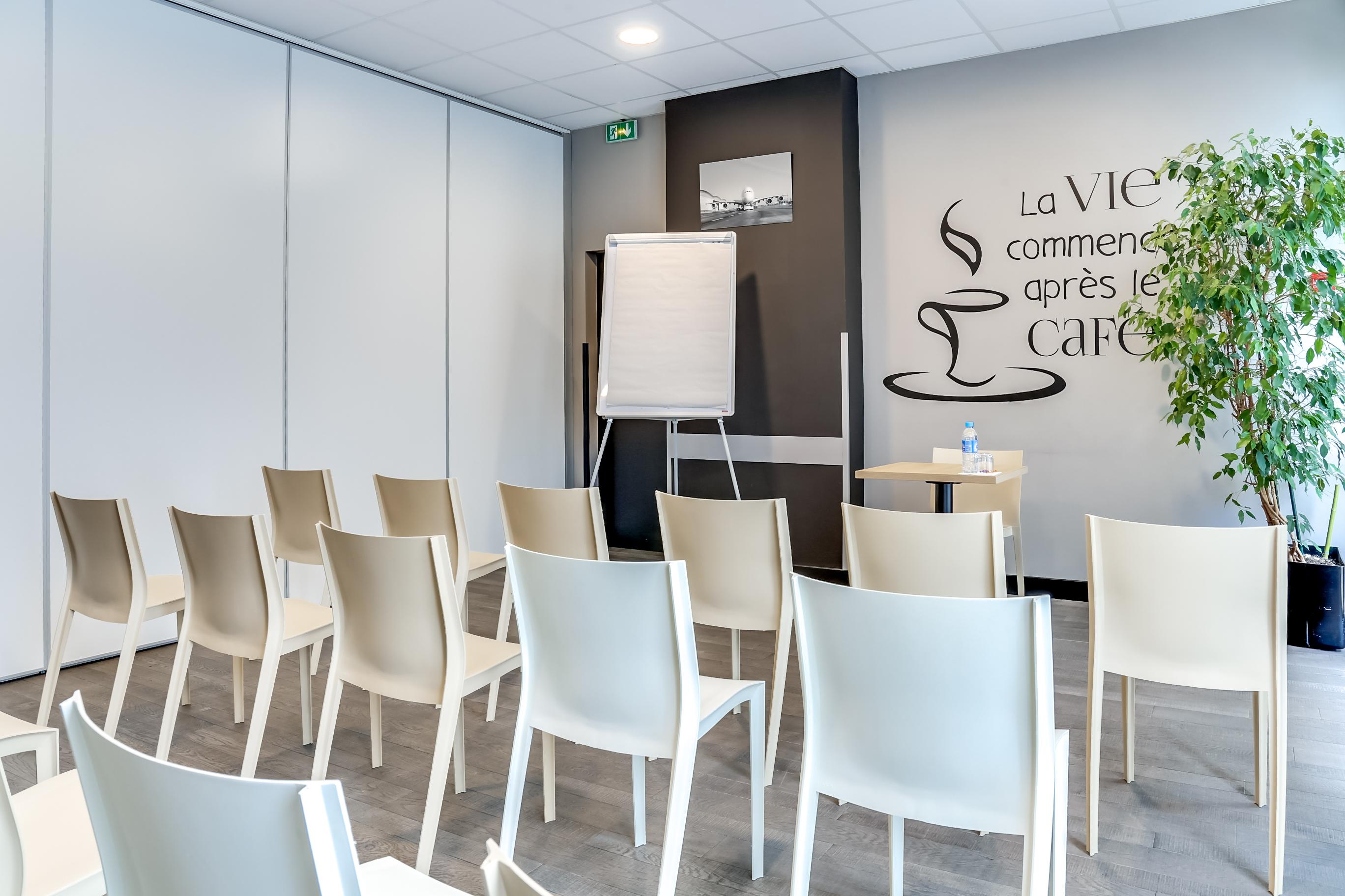 Brit Hotel Saint-Nazaire Centre Екстер'єр фото