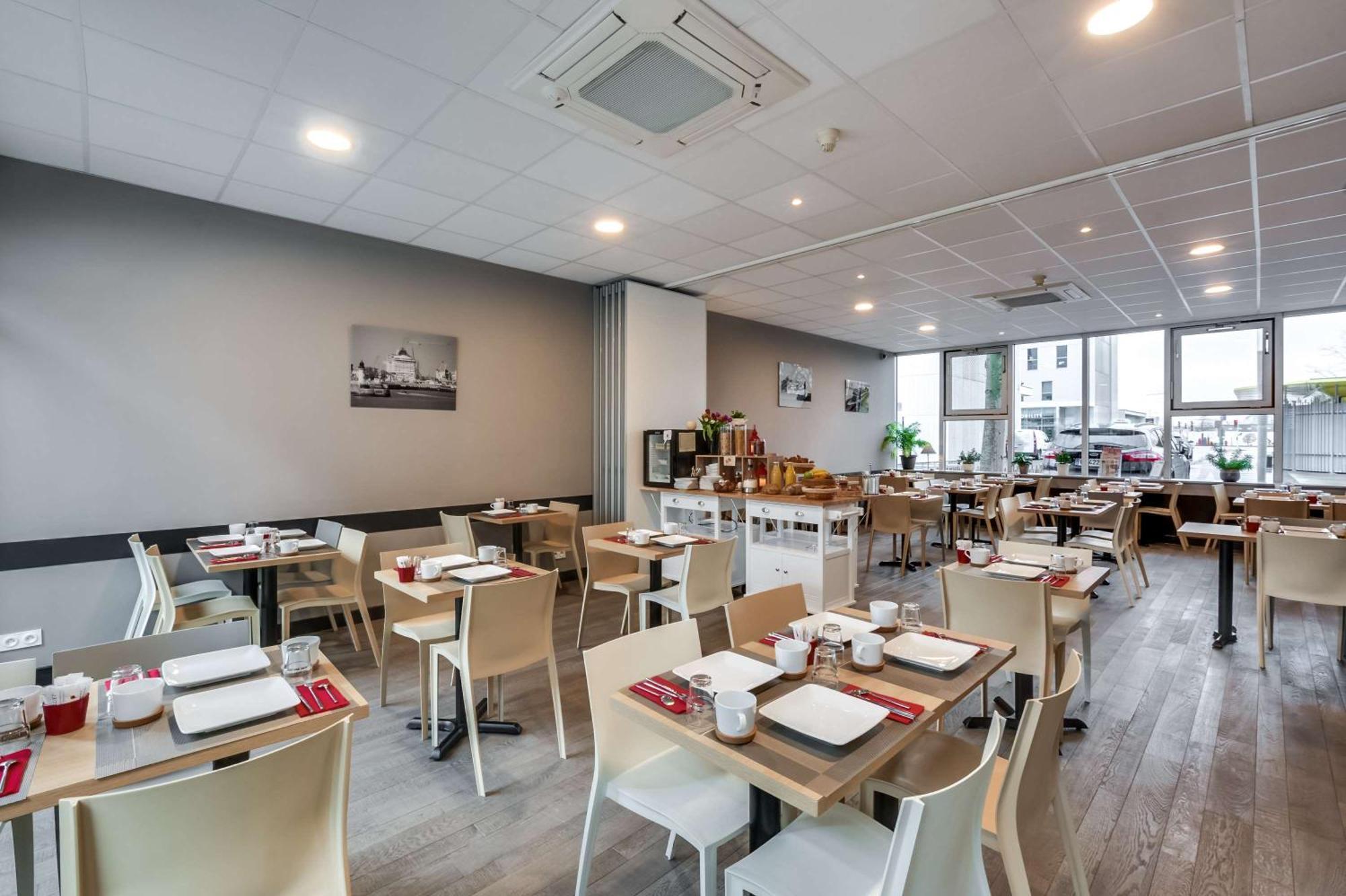 Brit Hotel Saint-Nazaire Centre Екстер'єр фото